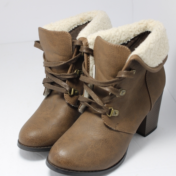 Bethany Mota Women Ankle heel lace up brown Boots - Picture 1 of 6